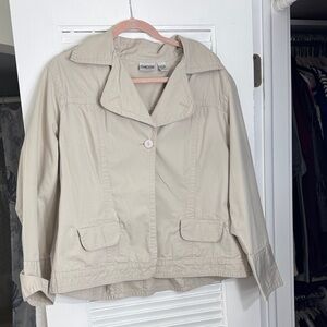 Chico's Women's Beige Utility Jacket fits plus size up to 1X/2X